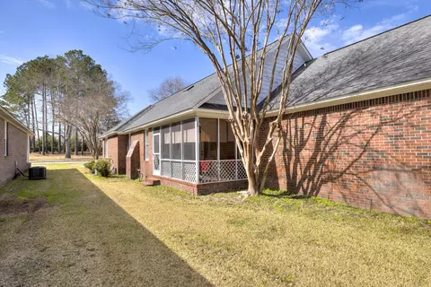 3200 Mayflower Ln, Sumter, SC 29150 photo 6