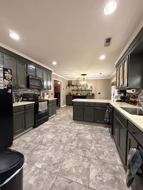 4585 Excursion Dr, Dalzell, SC 29040 photo 5