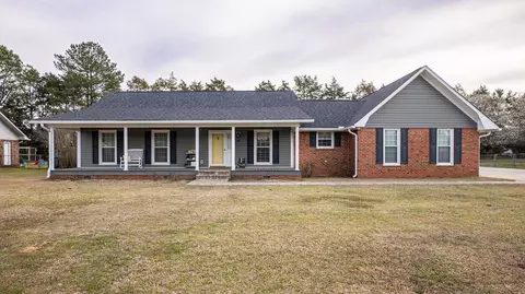 Exterior - 285 Freedom Blvd, Sumter, SC 29154 photo 2 of 9