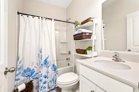 Bath - 310 Conifer St, Sumter, SC 29154 photo 2 of 3