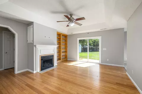 Living - 200 Trillium Ln, Sumter, SC 29154 photo 1 of 3