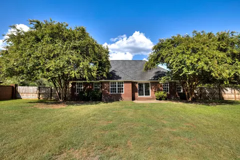 Exterior - 200 Trillium Ln, Sumter, SC 29154 photo 5 of 6