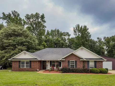 Exterior - 1460 Malone Dr, Sumter, SC 29154 photo 17 of 19