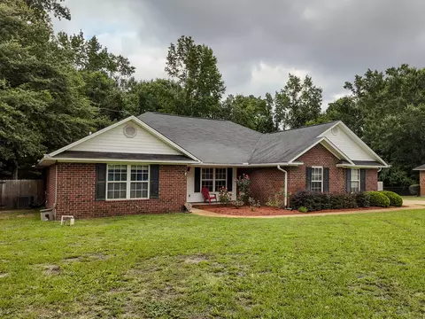 Exterior - 1460 Malone Dr, Sumter, SC 29154 photo 18 of 19