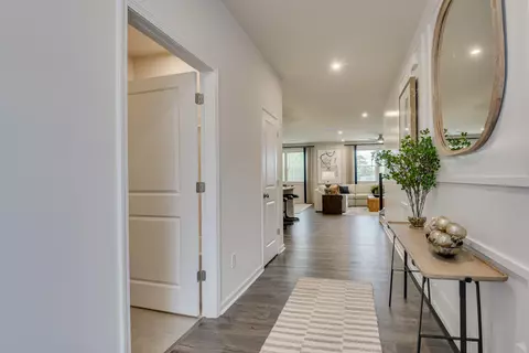 Entry Way - 965 Curlew Cir, Sumter, SC 29150 photo 1 of 7