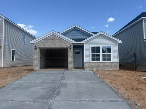 228 Laurinton Farms Dr, Hopkins, SC 29061