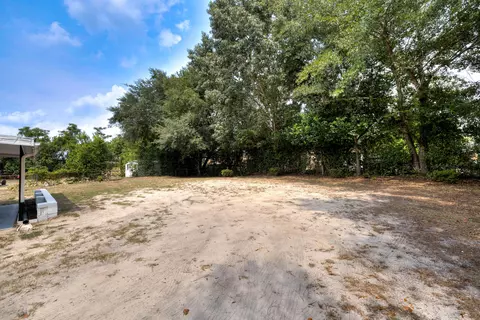 Exterior - 495 Pinewood Rd, Sumter, SC 29154 photo 2 of 11