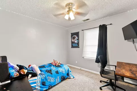 Bedroom - 50 Gray Fox Ct, Sumter, SC 29154 photo 5 of 6
