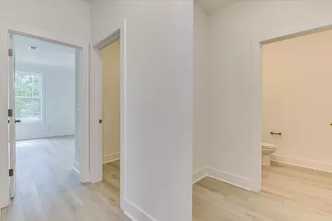 Entry Way - 2135 Currituck Dr, Sumter, SC 29153 photo 2 of 2