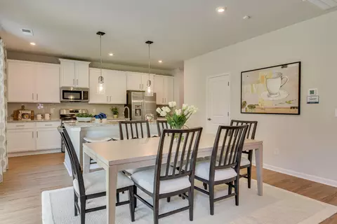 Dining - 3480 Rustic Dr, Sumter, SC 29150 photo 2 of 2