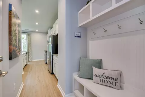 Entry Way - 3480 Rustic Dr, Sumter, SC 29150 photo 7 of 11