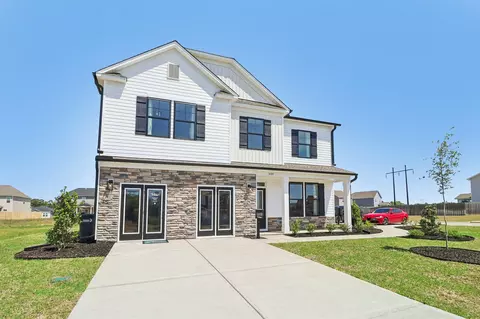 Exterior - 3105 Matthews Dr, Sumter, SC 29154 photo 5 of 9
