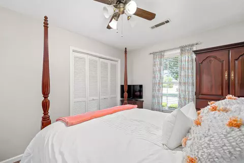 Bedroom - 2302 Gingko Dr, Sumter, SC 29150 photo 3 of 5
