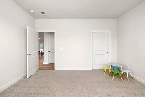 Bedroom - 3350 Lespedeza Ct, Sumter, SC 29150 photo 4 of 7