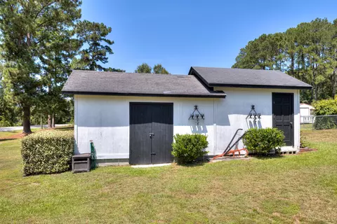 1246 Little John Rd, Manning, SC 29102 photo 4