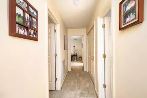 Entry Way - 2202 Graystone Dr, Sumter, SC 29150 photo 2 of 2