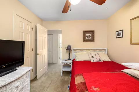 Bedroom - 2202 Graystone Dr, Sumter, SC 29150 photo 2 of 4