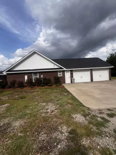 Exterior - 3649 Cox Rd, Sumter, SC 29154 photo 8 of 9