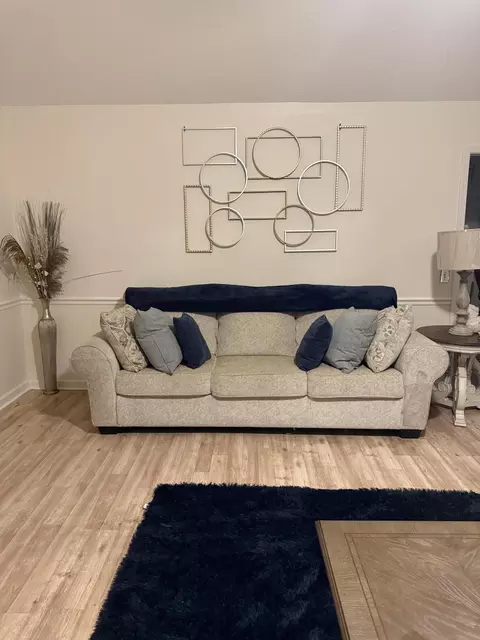 Living - 14 Radcliff Dr, Sumter, SC 29150 photo 1 of 2
