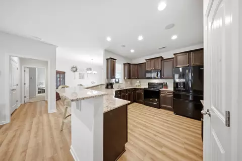 Kitchen - 209 Masters Dr, Sumter, SC 29154 photo 1 of 2