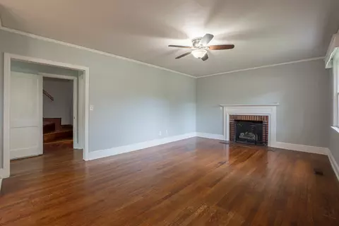 Living - 419 Baldwin Dr, Sumter, SC 29150 photo 3 of 3