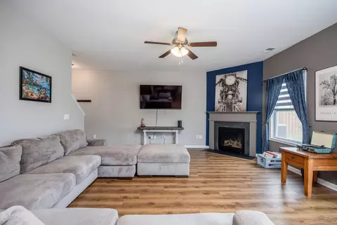 Living - 3170 Matthews Dr, Sumter, SC 29154 photo 1 of 1