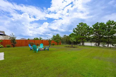 Exterior - 3170 Matthews Dr, Sumter, SC 29154 photo 10 of 11