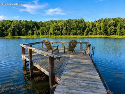 1112 Gin Pond Dr, Summerton, SC 29148