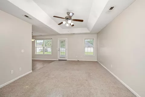 Living - 70 Senate Ln, Sumter, SC 29154 photo 2 of 2