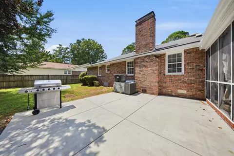 Exterior - 20 Snowden St, Sumter, SC 29150 photo 4 of 7