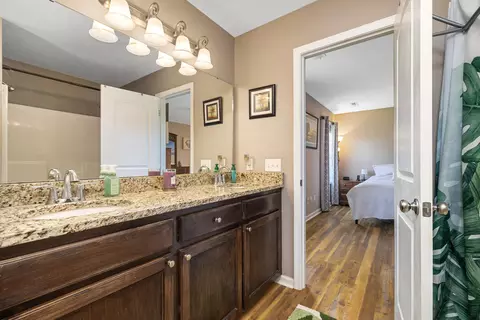Bath - 1855 Duke Dr, Sumter, SC 29153 photo 2 of 3