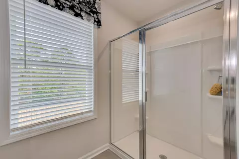 Bath - 3220 Zeppelin Ln, Sumter, SC 29154 photo 4 of 12