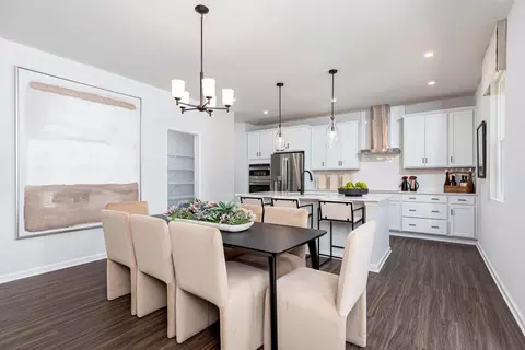 Dining - 3220 Zeppelin Ln, Sumter, SC 29154 photo 4 of 4