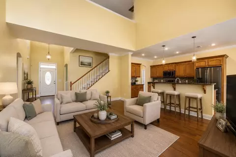 Living - 3640 Katwallace Cir, Sumter, SC 29154 photo 3 of 4