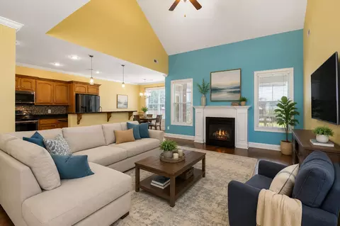 Living - 3640 Katwallace Cir, Sumter, SC 29154 photo 1 of 4