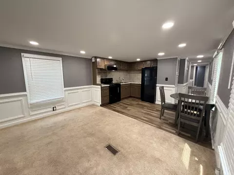 Living - 1739 Clover St, Sumter, SC 29154 photo 2 of 2