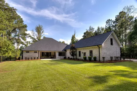 Exterior - 3055 Lowerlake Dr, Sumter, SC 29150 photo 15 of 20