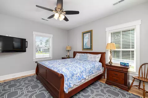 Bedroom - 3055 Lowerlake Dr, Sumter, SC 29150 photo 4 of 5