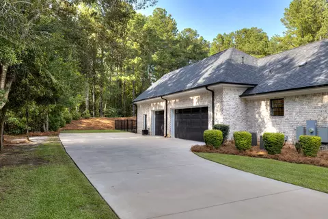 Exterior - 3055 Lowerlake Dr, Sumter, SC 29150 photo 13 of 20