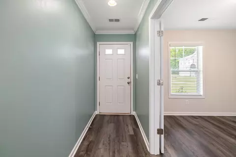 Entry Way - 905 Mccathern Ave, Sumter, SC 29154 photo 1 of 4