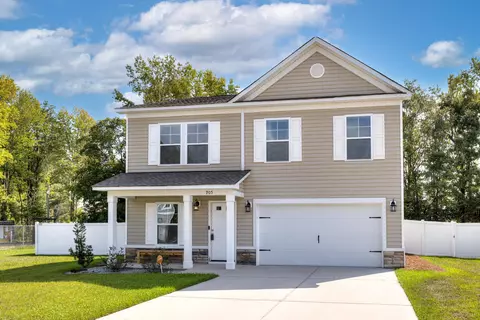 Exterior - 905 Mccathern Ave, Sumter, SC 29154 photo 4 of 8