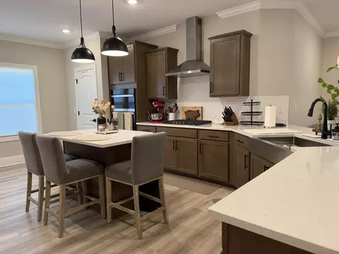 Kitchen - 160 Windjammer Way, Sumter, SC 29150 photo 5 of 6