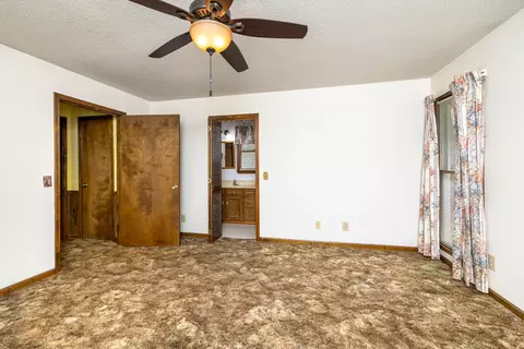 Bedroom - 977 Whitehall Dr, Sumter, SC 29154 photo 5 of 5