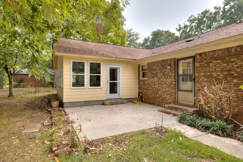 Exterior - 977 Whitehall Dr, Sumter, SC 29154 photo 9 of 11