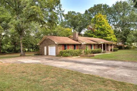 Exterior - 977 Whitehall Dr, Sumter, SC 29154 photo 3 of 11
