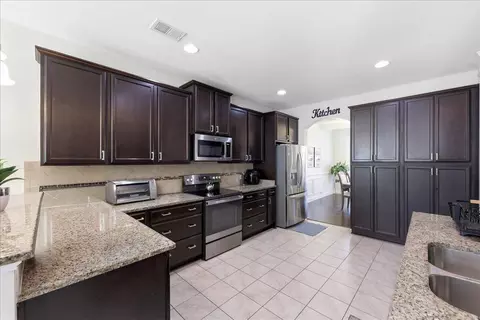 Kitchen - 66 Saughtree Ln W, Elgin, SC 29045 photo 3 of 6