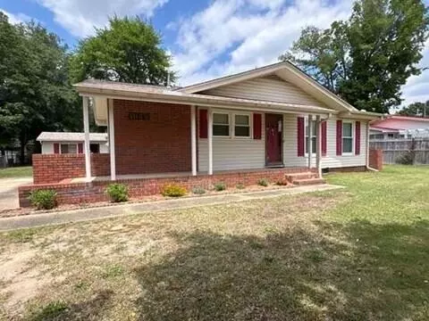 1043 Nottingham Dr, Sumter, SC 29153