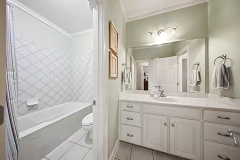 Bath - 3070 Lowfalls Ln, Sumter, SC 29150 photo 5 of 7