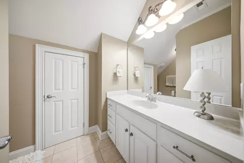Bath - 3070 Lowfalls Ln, Sumter, SC 29150 photo 4 of 7