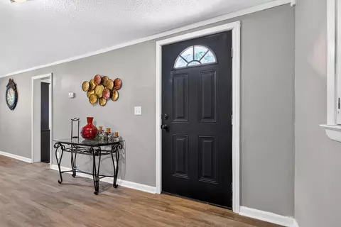 Entry Way - 130 2nd St, Santee, SC 29142 photo 1 of 3